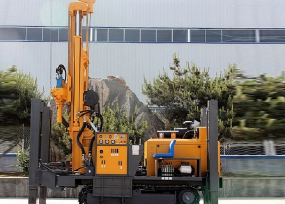 Rotation Torque Rubber Crawler Mounted Drilling Rig 200 Meters Depth