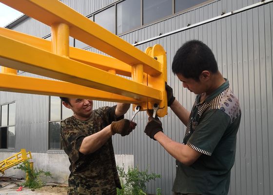 แท่นขุดเจาะสำรวจการขุดตีนตะขาบตีนตะขาบตีนตะขาบเครื่องยนต์ดีเซลขับเคลื่อน