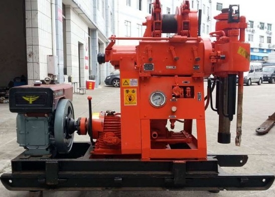 XY-1A 150 เมตร ความลึก Crawler เครื่องเจาะภูมิศาสตร์ เครื่องเจาะสําหรับเจาะสํารวจ