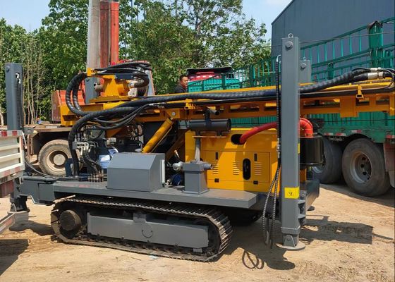 เครื่องเจาะน้ำแบบ Water Well Rock นิวเมติก 450 เมตรความลึก 30 Mt Lifting Force