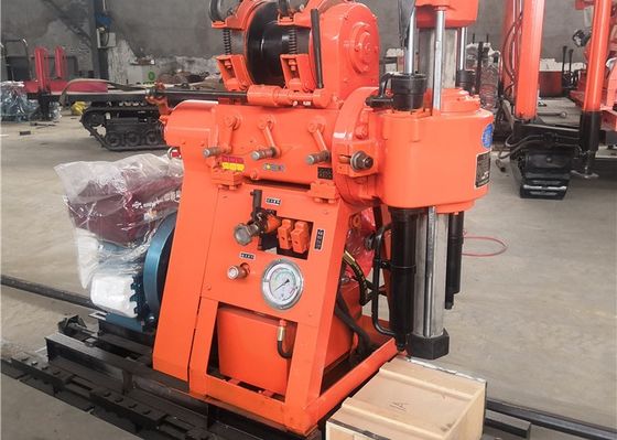เครื่องเจาะหลุม 150 มิลลิเมตร พร้อมเครื่องยนต์ดีเซล 22 HP ความเร็ว 6-9 เมตรต่อชั่วโมง