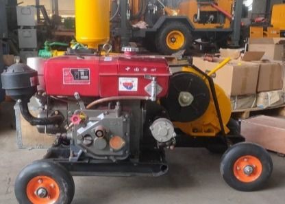 8 HP เครื่องยนต์ดีเซล การเจาะปั๊มดิน ประสิทธิภาพเชื้อเพลิงที่แข็งแรงสําหรับเครื่องเจาะรู