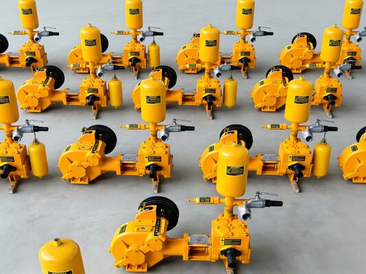 ปั๊มดินพิมพ์พิสตันเดียว BW160 พร้อมเครื่องยนต์ดีเซล / มอเตอร์