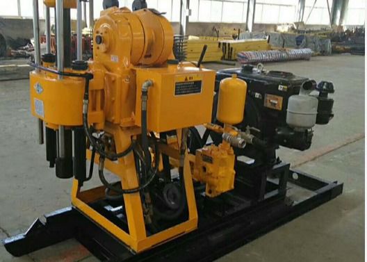Deep Rock 100m 12.5Mpa 18KW แท่นขุดเจาะบ่อน้ำบาดาล