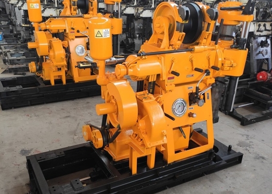 แท่นขุดเจาะ OEM Geotech รุ่น Xy-1a ความลึก 150 เมตร เส้นผ่านศูนย์กลางขนาดใหญ่