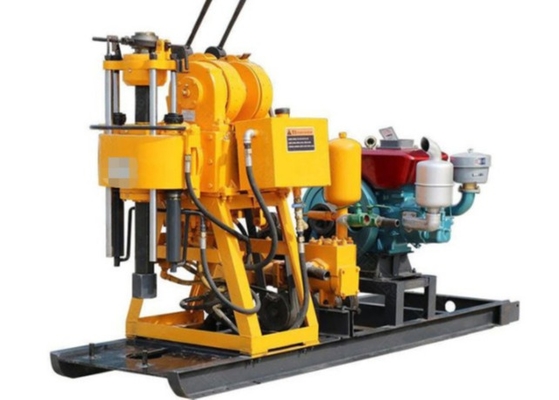 เครื่องเจาะแกนเพชร GK 200 ที่มีความลึก 200 เมตรเส้นผ่านศูนย์กลางรูที่กำหนดเองสำหรับการสำรวจ