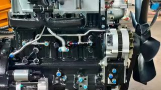 เครื่องยนต์ดีเซลหยูชัย 78 กิโลวัตต์